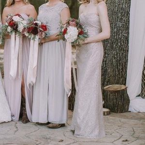 Blush champagne lace strapless gown 🥂